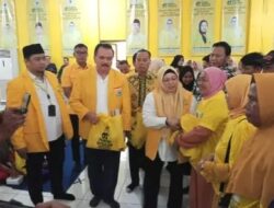 Ikuti Instruksi Ketum Bahlil, Intan Bagikan Seribu Paket Sembako Golkar